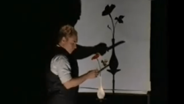 Silent magician Teller files copyright suit over "stolen" shadow trick